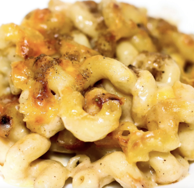 JerkGOD 5 Cheese Mac.